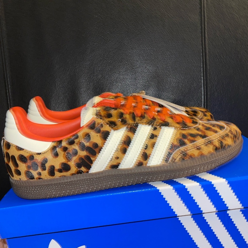 Authentic Women’s Adidas Sambas Sneakers w/Leopard Pattern
 Women Size 12 - Picture 2 of 16